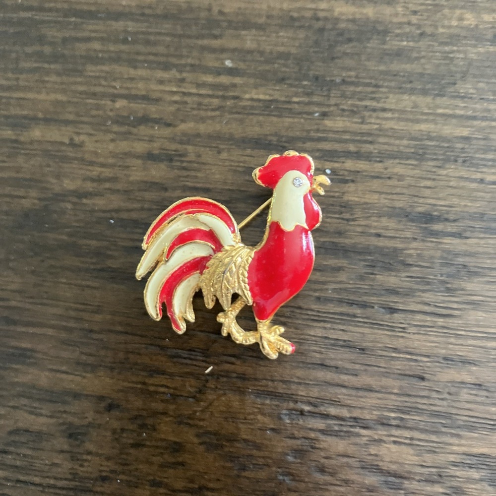 Vtg. Gold Tone Red And White Enamel Rooster With Rhinestone Eye Brooch Fast Ship